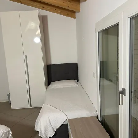 Beb E Ristorante Fish Art Bed & Breakfast *